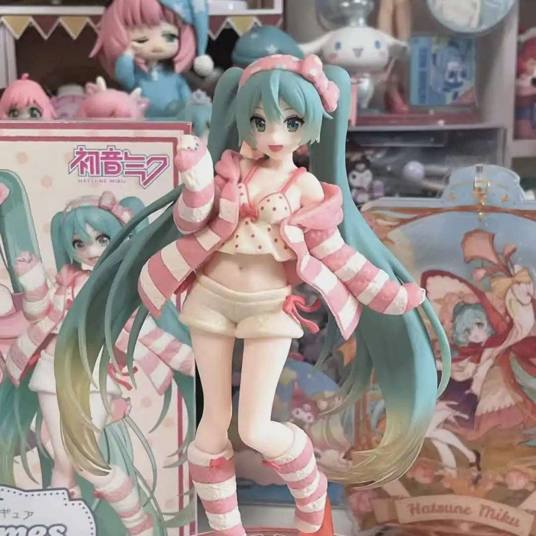 Hatsune Miku Pijama Figure